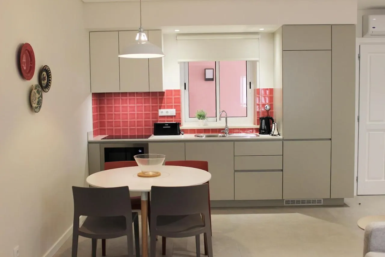 Cardeal Suites & Apartments FAO