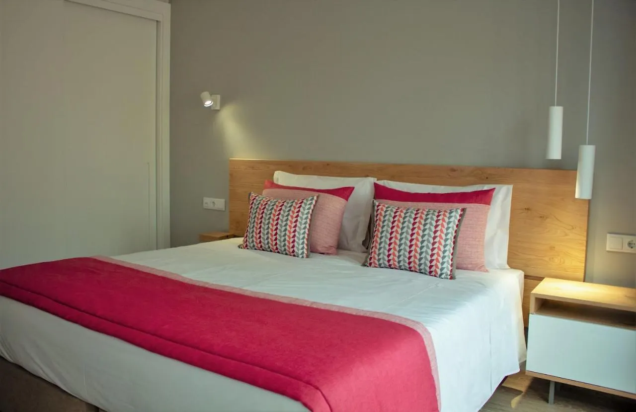 Cardeal Suites & Apartments FAO